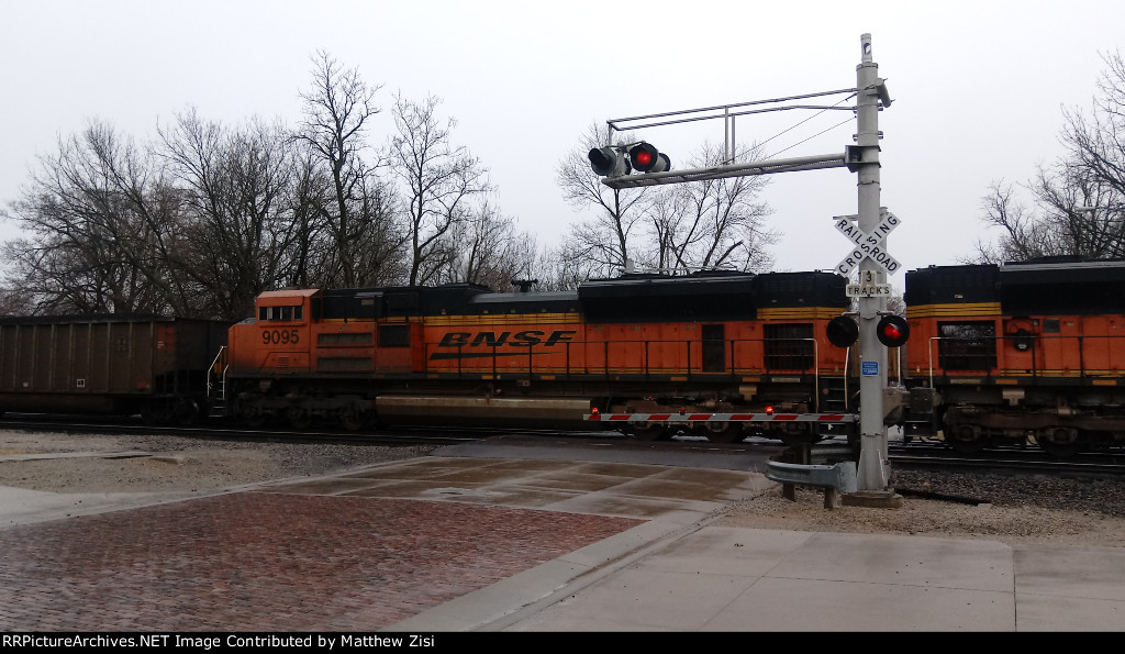 BNSF 9095